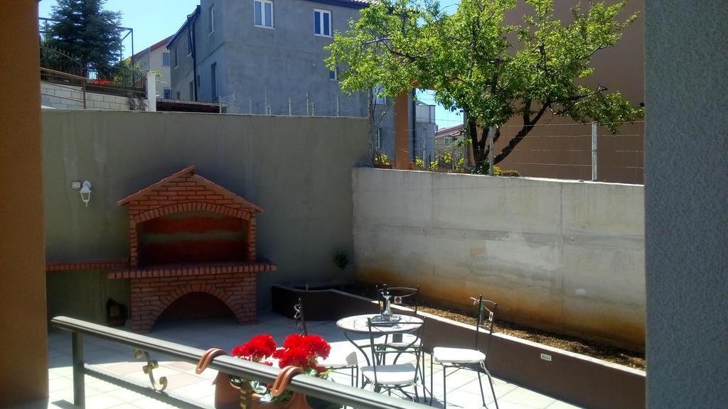 Villa Duje Old Town Трогир Экстерьер фото